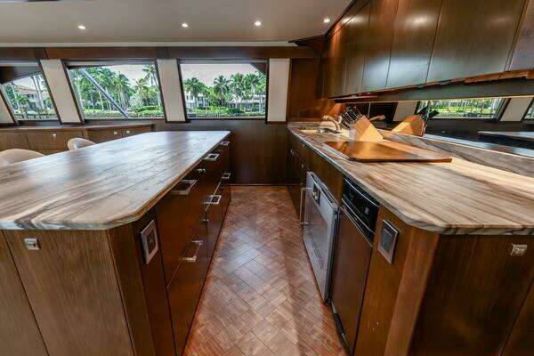 Viking 76 Convertible Yacht For Sale
