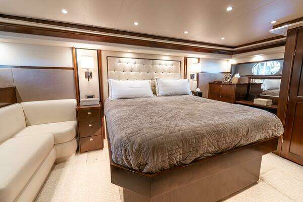 Viking 76 Convertible Yacht For Sale