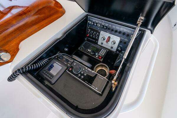 Viking 76 Convertible Yacht For Sale