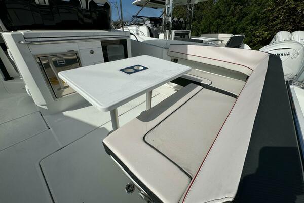 34ft Jeanneau Yacht For Sale