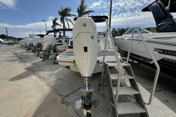 27ft Monterey Yacht For Sale 27ft Monterey Yacht For Sale