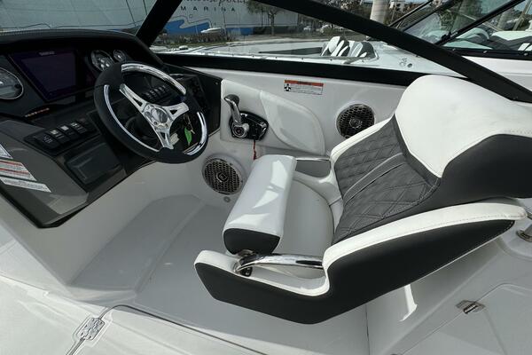 27ft Monterey Yacht For Sale 27ft Monterey Yacht For Sale