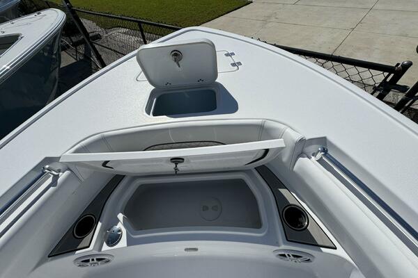25ft Sportsman Yacht For Sale 25ft Sportsman Yacht For Sale