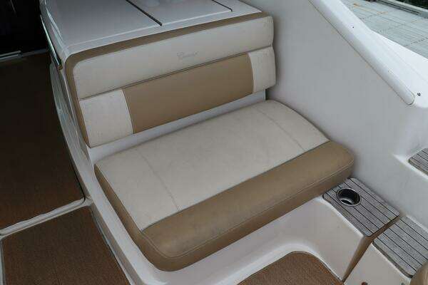 2012 Tiara Yachts 31