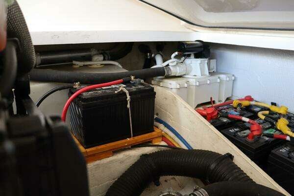 2012 Tiara Yachts 31