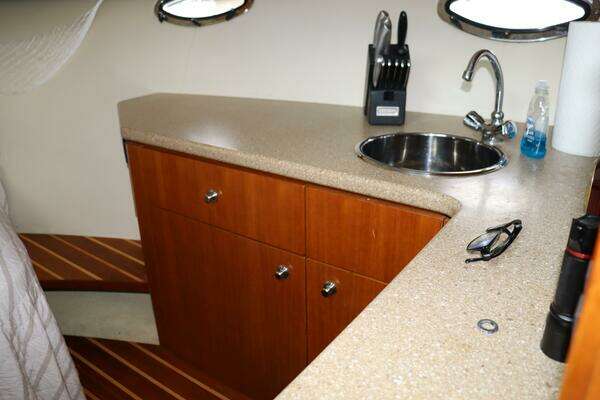 2012 Tiara Yachts 31