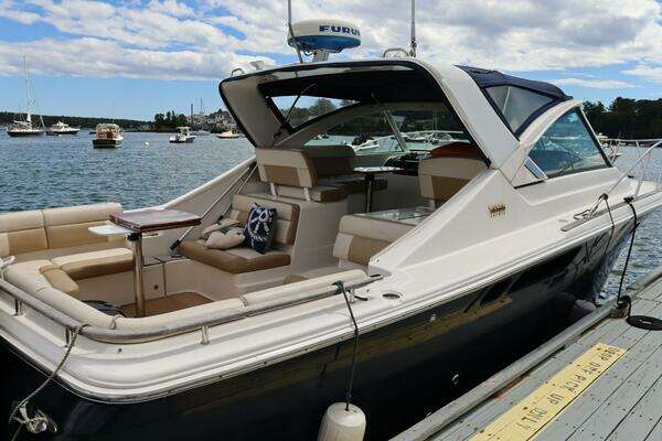 2012 Tiara Yachts 31