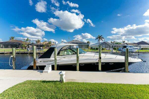 Sea Ray 500 Sundancer Yacht For Sale