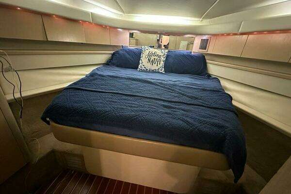 1996 Tiara Yachts 43