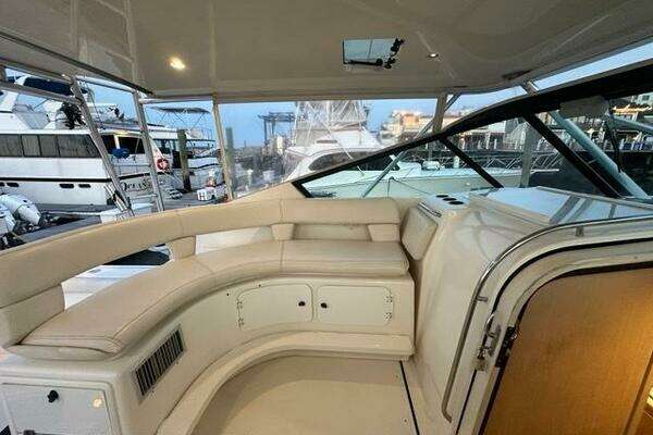 1996 Tiara Yachts 43