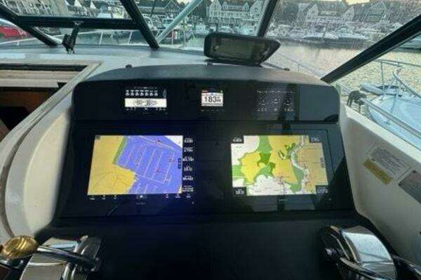 1996 Tiara Yachts 43