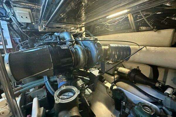 1996 Tiara Yachts 43