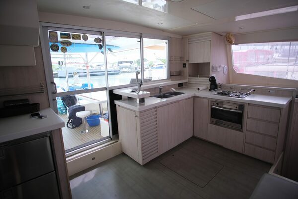 51ft Leopard Yacht For Sale 51ft Leopard Yacht For Sale
