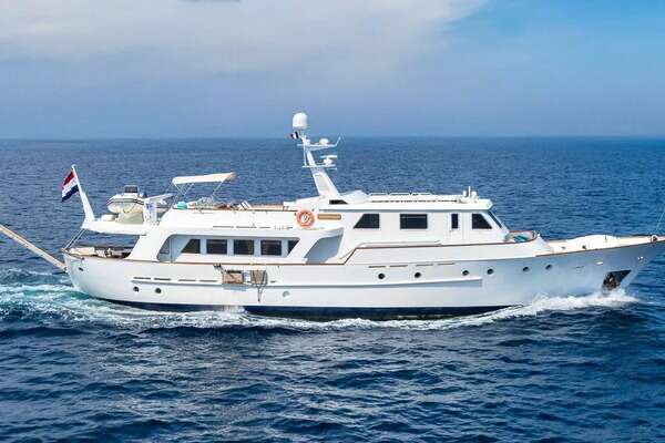 91-ft-Na.Vi-1982-Custom-AMMIRAGLIO-Florida United States yacht for sale