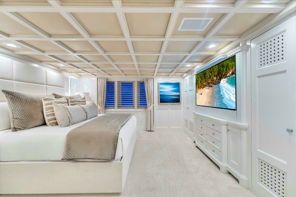 STAR DIAMOND 154ft Admiral Yacht For Sale