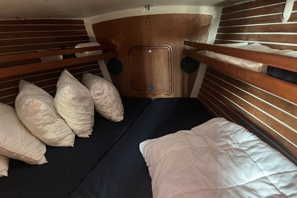 Santa Cruz 52 Yacht For Sale
