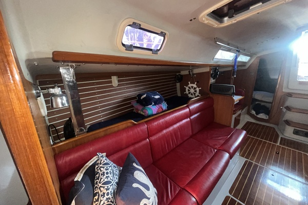 MEDUSA 52ft Santa Cruz Yacht For Sale