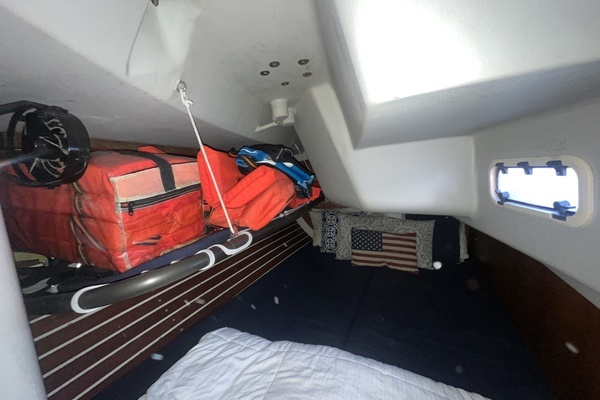 Santa Cruz 52 Yacht For Sale
