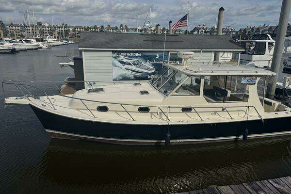 34-ft-Mainship-2008-34 Pilot Hardtop-Rohelga-League City Texas United States yacht for sale