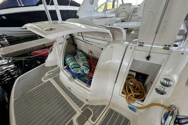 Photo of the 2009 Monterey 280 SC "Chaparrita"