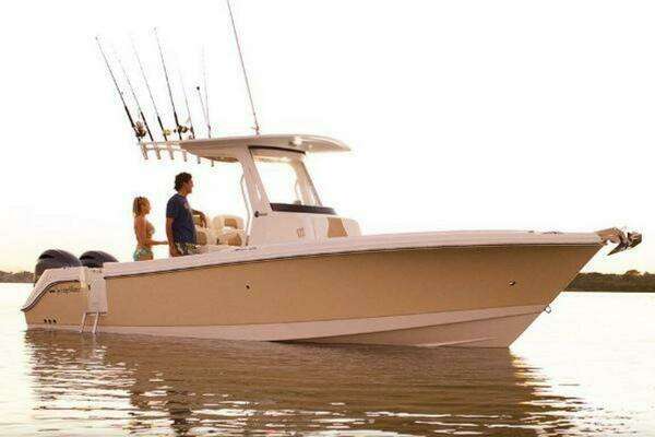 Photo of the 2025 Edgewater 262CC