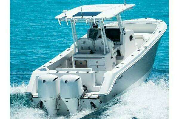 Photo of the 2025 Edgewater 285CC