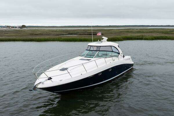 Sea Ray 390 Sundancer Yacht For Sale