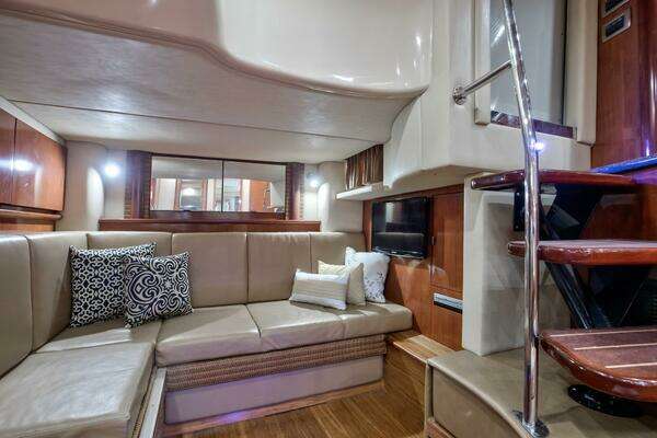 Sea Ray 390 Sundancer Yacht For Sale