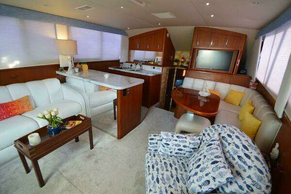 Photo of the 1995 Ocean 48 Cockpit Motor Yacht