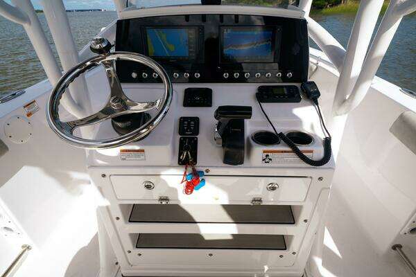 Photo of the 2020 Sportsman 232 Open Platinum