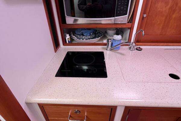 MJM 36z Downeast Yacht For Sale