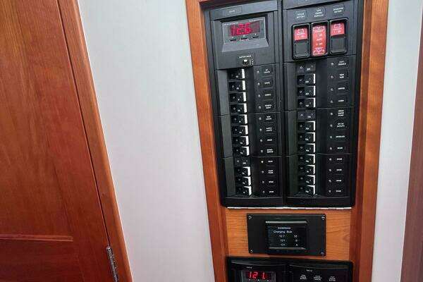 MJM 36z Downeast Yacht For Sale