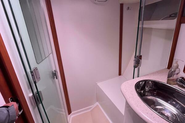 Barbican V 36ft MJM Yacht For Sale