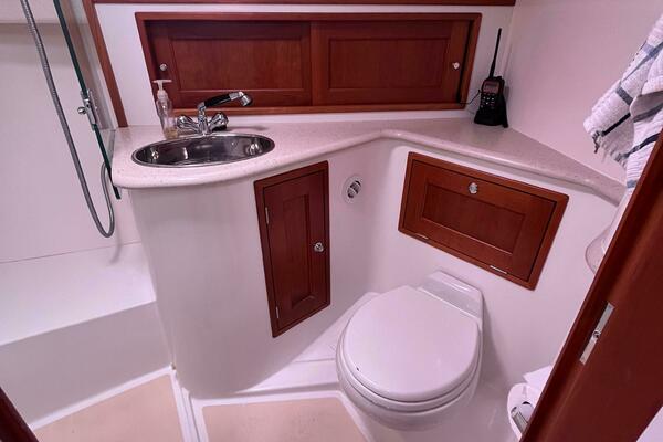 Barbican V 36ft MJM Yacht For Sale