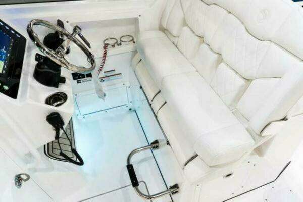 Photo of the 2025 Edgewater 262CX