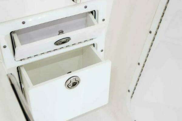 Photo of the 2025 Edgewater 280CX