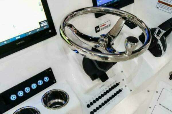 Photo of the 2025 Edgewater 280CX