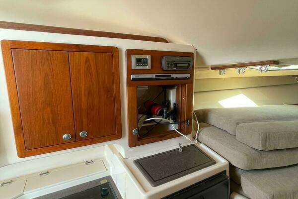 Working Girl 33ft Grady White Yacht For Sale