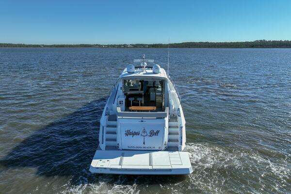 2020 Cruisers Yachts 60