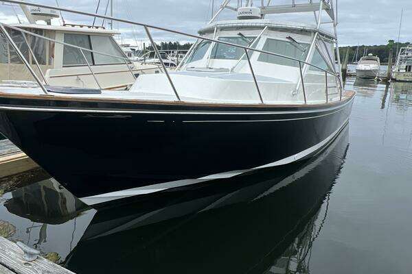 Photo of the 1993 Black Watch 33 "SKYFALL"