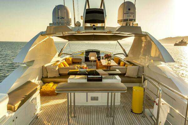 2007 Peri Yachts 93