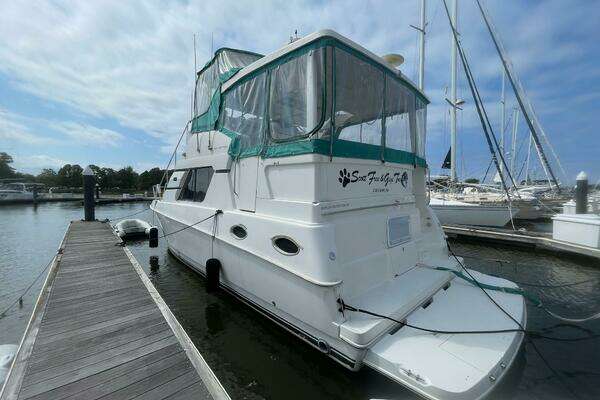 Photo of the 2002 Silverton 392MY "Scott Free & Gigi Too"