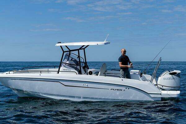 Photo of the 2026 Beneteau FLYER 8 SPACEdeck