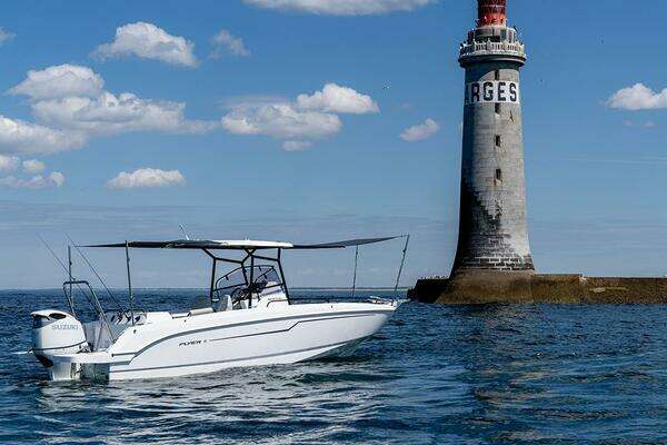 Photo of the 2026 Beneteau FLYER 8 SPACEdeck