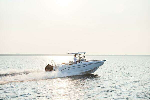 Photo of the 2026 Beneteau FLYER 8 SPACEdeck