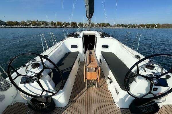 Jeanneau Sun Odyssey 350 #26 Yacht For Sale
