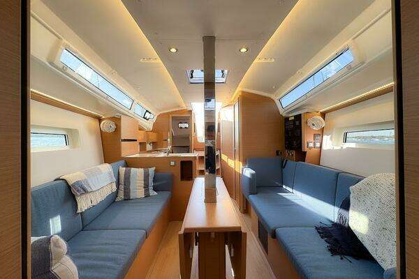 Jeanneau Sun Odyssey 350 #26 Yacht For Sale