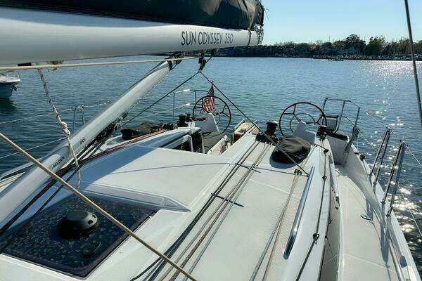 Jeanneau Sun Odyssey 350 #26 Yacht For Sale