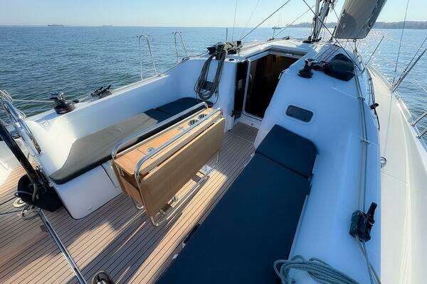Jeanneau Sun Odyssey 350 #26 Yacht For Sale