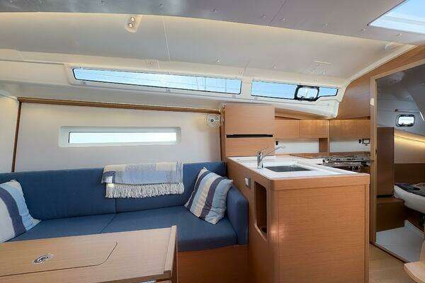 Jeanneau Sun Odyssey 350 #26 Yacht For Sale